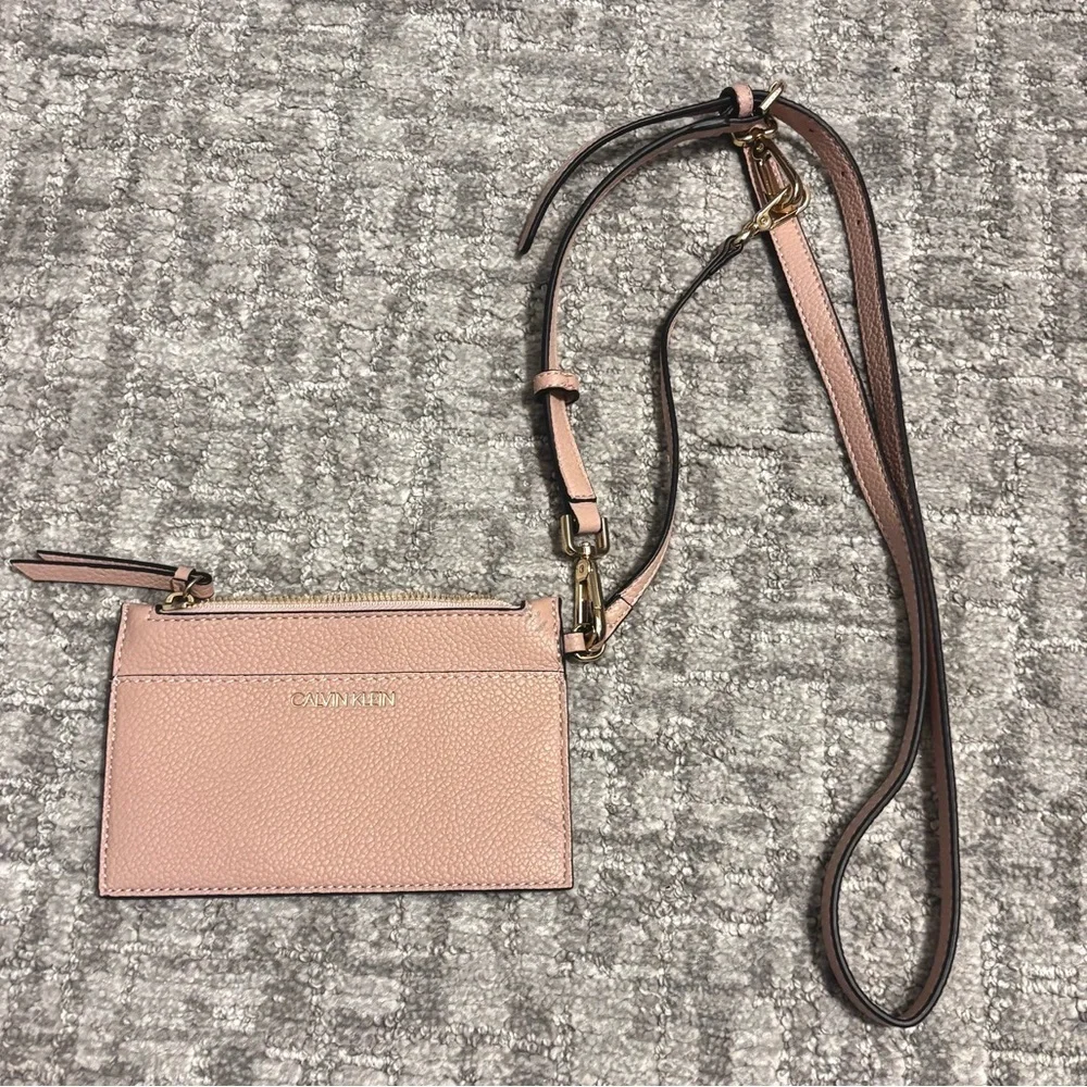 Calvin Klein Pebbled Leather Crossbody Zippered Wristlet Pouch - Picture 3 of 6